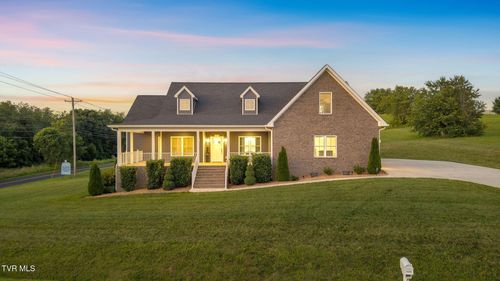 33472 Graceland Ln, Glade Spring, VA, 24340-5264 | Card Image