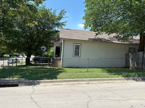 2800 Nw 24th St, Fort Worth, TX, 76106-5117 | Card Image