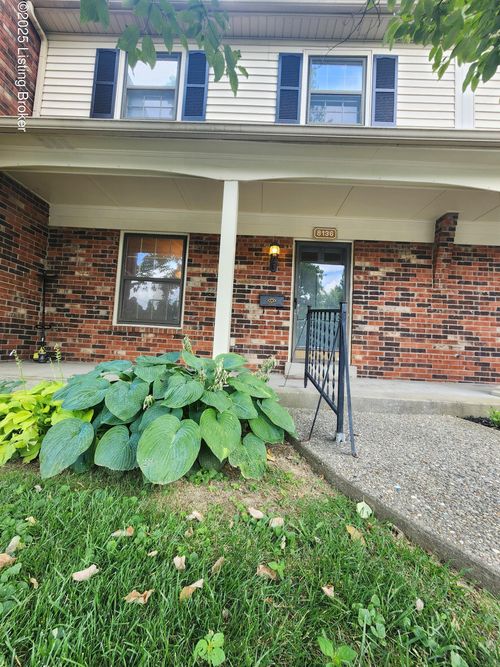 8136 Lake Ter, Louisville, KY, 40222-4350 | Card Image