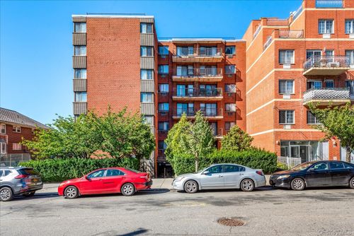 6e-139-35 35th Avenue, New York, NY, 11354 | Card Image