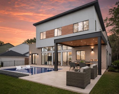 51 Huntsmans Horn Cir, The Woodlands, TX, 77380-0939 | Card Image