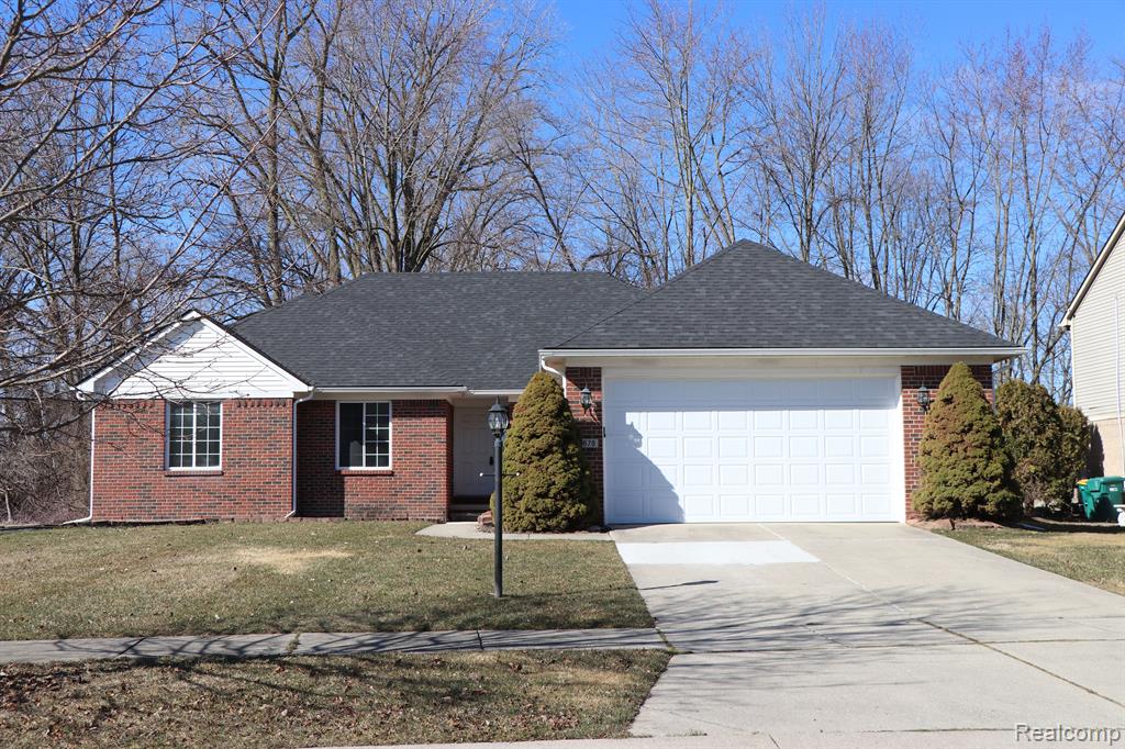 Arlene Ln, Van Buren Township, MI 48111