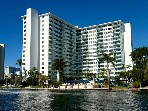 1601-3233 Ne 34th St, Fort Lauderdale, FL, 33308-6947 | Card Image