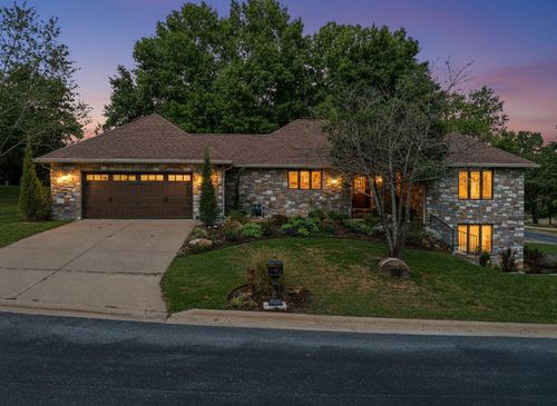 133 Regent Dr, Branson, MO, 65616-3460 | Card Image