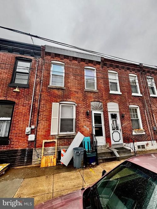 2339 Belgrade St, PHILADELPHIA, PA, 19125-3641 | Card Image