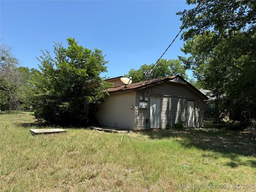 312 M St Ne, Ardmore, OK, 73401-7659 | Card Image
