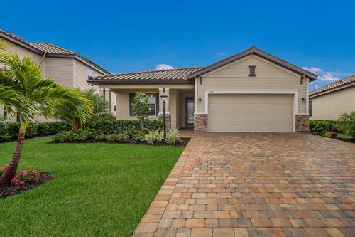 6527 Clairborne Ln, Bradenton, FL, 34211-1771 | Card Image