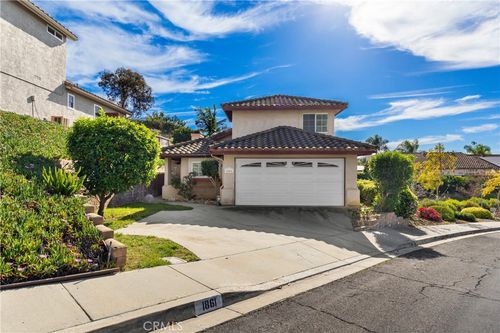 1861 Loreto Gln, Escondido, CA, 92027-1071 | Card Image