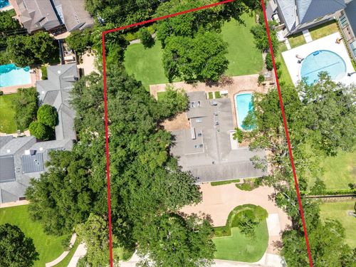626 Rocky River Rd, Houston, TX, 77056-1631 | Card Image