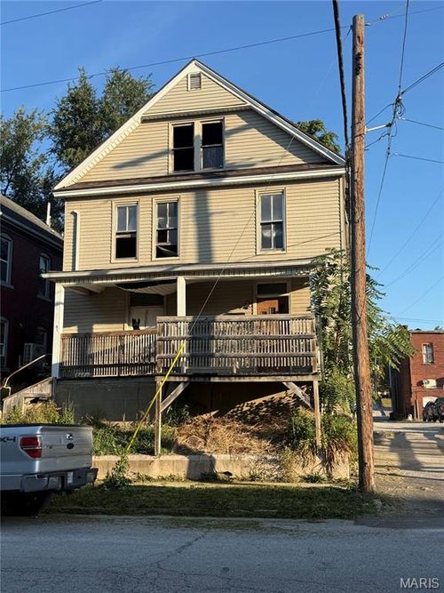 612 Church St, Hannibal, MO, 63401-4346 | Card Image