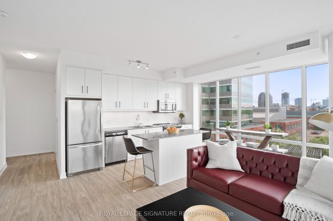 502 - 85 Duke St W, Condo with 2 bedrooms, 2 bathrooms and null parking in Kitchener ON | Image 16