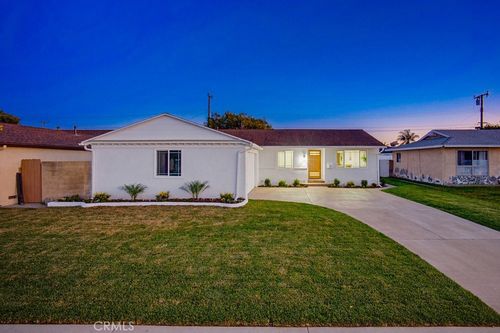 8940 Comet Cir, Westminster, CA, 92683-7739 | Card Image