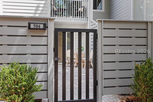 704-63 Shipyard Dr, Hilton Head Island, SC, 29928-4902 | Card Image