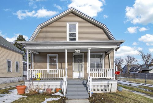 1731 Grand Ave, RACINE, WI, 53403-2666 | Card Image
