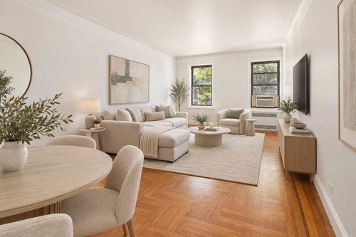 1d-47-39 40th St, Sunnyside, NY, 11104-4012 | Card Image
