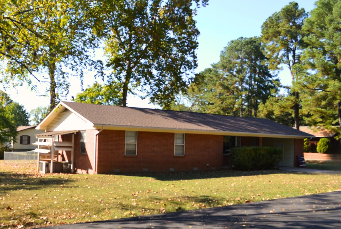 Walker Dr, Dover, AR 72837