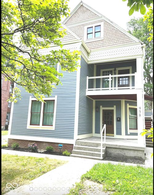 958 Woodruff Place Middle Dr, Indianapolis, IN, 46201-4919 | Card Image