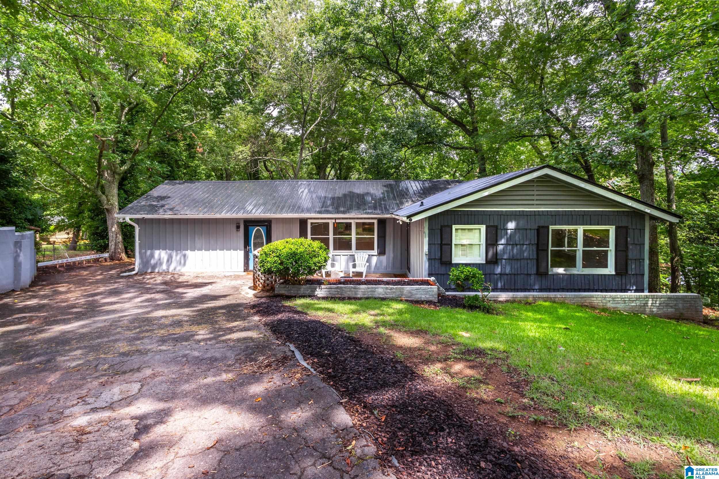 Mccall Dr, Anniston, AL 36207