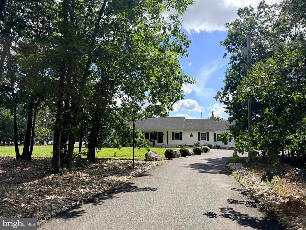 Residential in MAYS LANDING 4