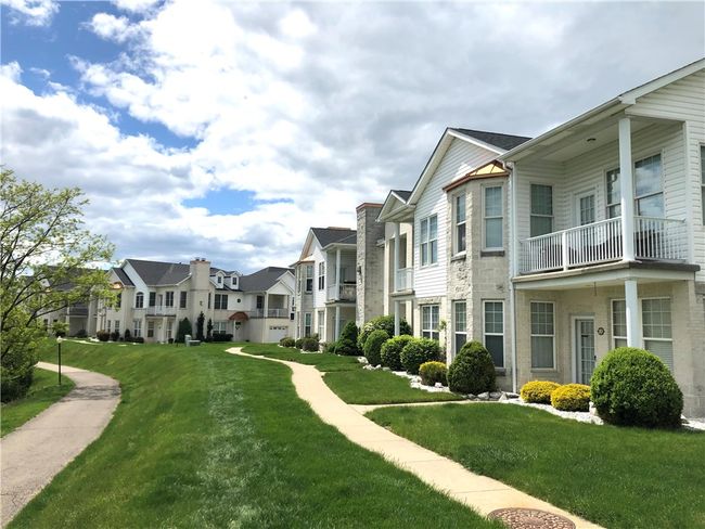 UNIT-10 - 211 Adams Pointe Blvd, Condo with 2 bedrooms, 2 bathrooms and 2 parking in Mars PA | Image 24