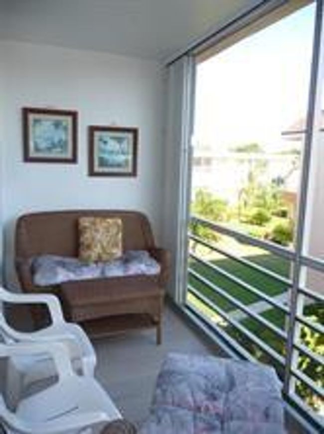 BALCONY | Image 26