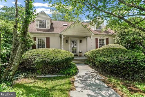 3060 Manor Rd, COATESVILLE, PA, 19320-1214 | Card Image