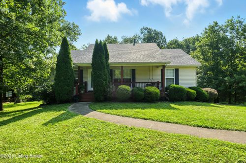 5511 Pearce Way, Crestwood, KY, 40014-8112 | Card Image