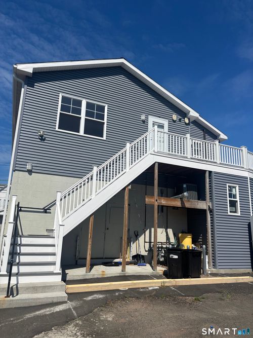 c-35 Hemingway Ave, East Haven, CT, 06512-3443 | Card Image