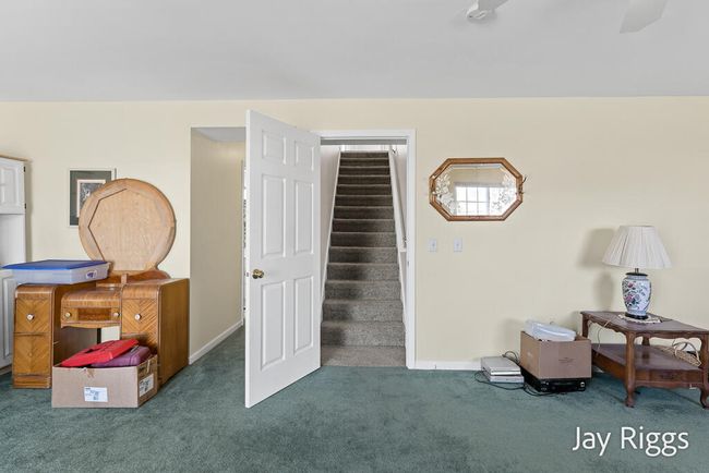 2520TurningLeafWay-48LoRes | Image 48