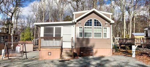 143 Deer Run, Milford, PA, 18337-4101 | Card Image