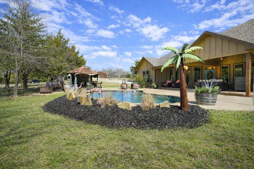 1011 Red Rd, Howe, TX, 75459-3509 | Card Image