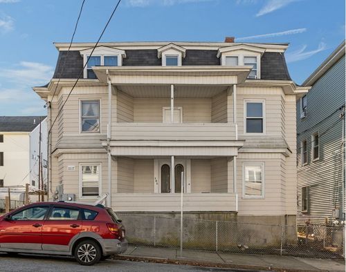 105 Park St, Fall River, MA, 02721-1723 | Card Image