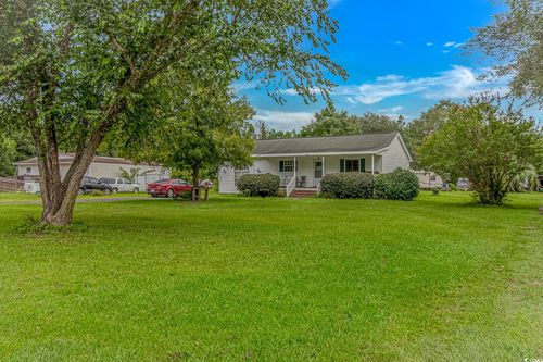 2064 Martin St, Loris, SC, 29569-5986 | Card Image