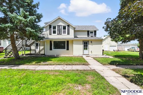 504 E Elk St, Hooper, NE, 68031-3077 | Card Image