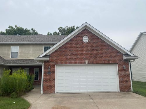 5608 Younger Dr, Columbia, MO, 65201-2820 | Card Image