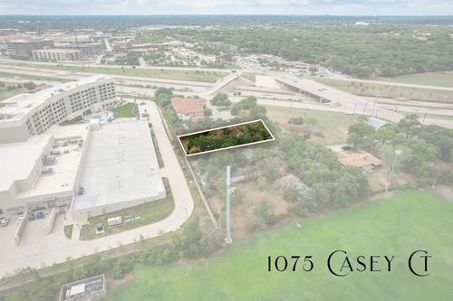 1095 Casey Ct, Southlake, TX, 76092-5321 | Card Image