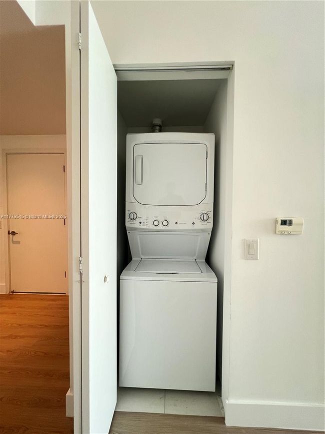 UNIT-1202 - 501 Ne 31 St St, Condo with 1 bedrooms, 2 bathrooms and null parking in Miami FL | Image 19