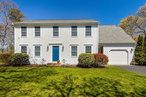 15 Doctor Stanton Rd, Dennis, MA, 02638-2337 | Card Image