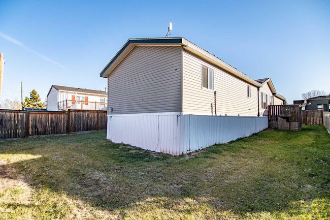 544 Queen Street, House other with 4 bedrooms, 2 bathrooms and 2 parking in Elnora AB | Image 32