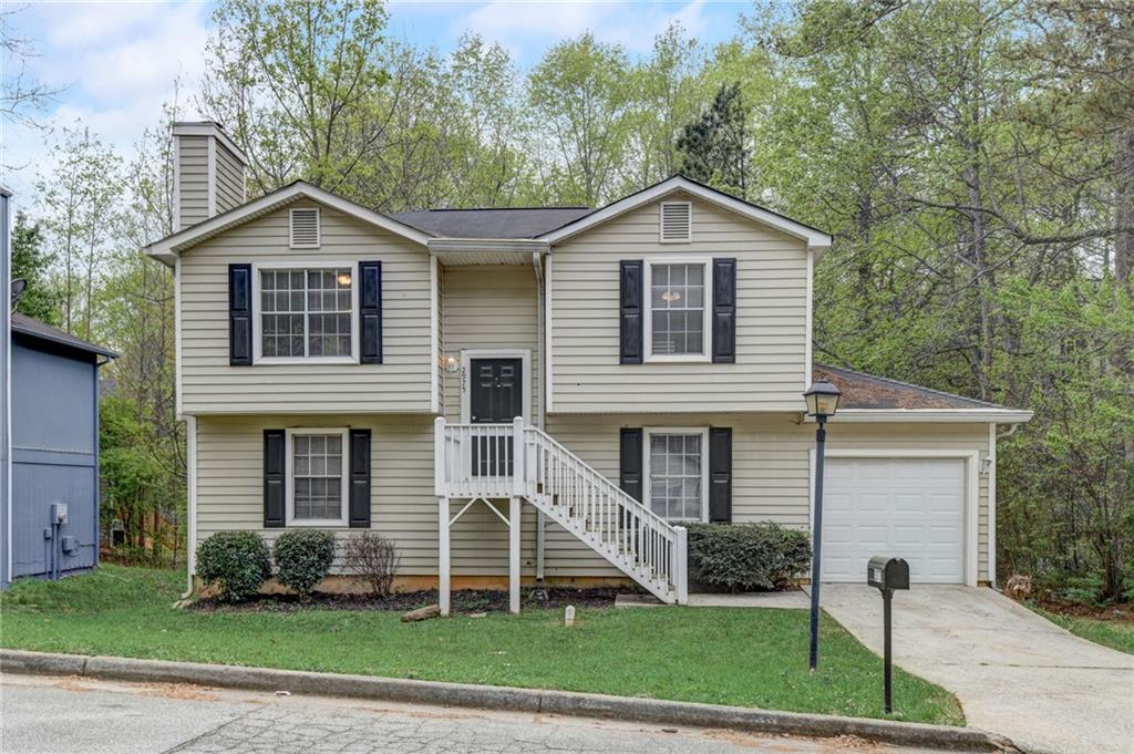 Phillips Way, Lithonia, GA 30038