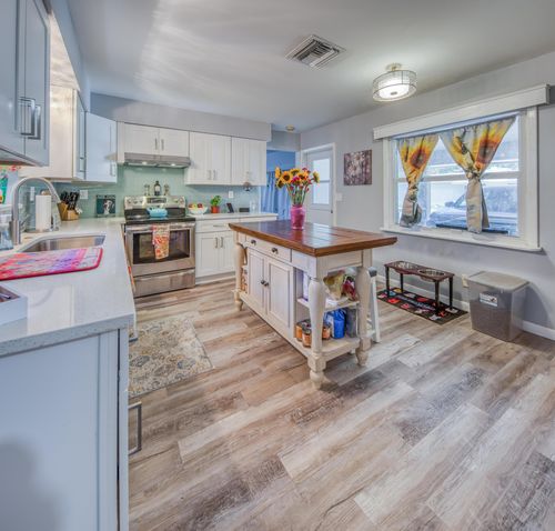 1430 N N St, Lake Worth Beach, FL, 33460-1952 | Card Image