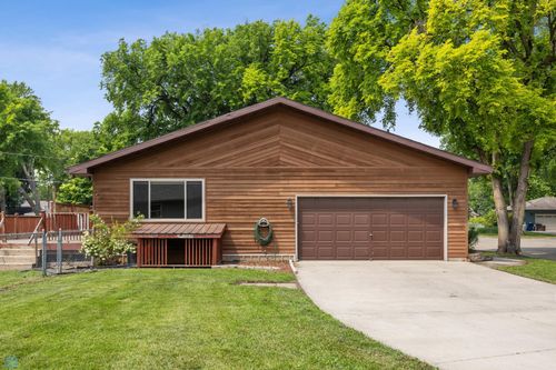 1301 5th Ave N, Moorhead, MN, 56560-2112 | Card Image