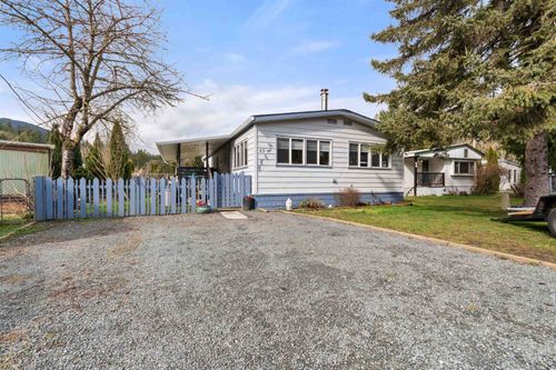 69-3942 Columbia Valley Rd, Cultus Lake, BC, V2R5B3 | Card Image