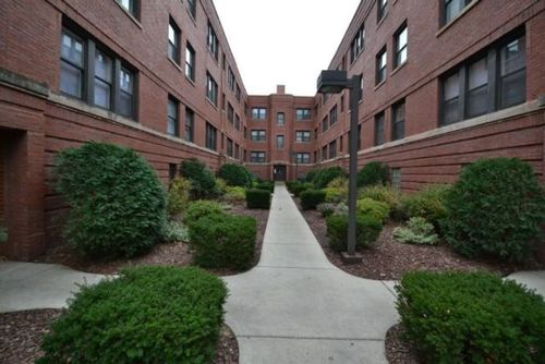 308-5742 N Winthrop Avenue, Chicago, IL, 60660 | Card Image