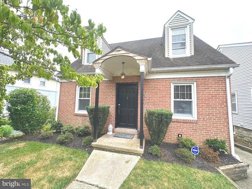 229 Edge Hill Rd, GLENSIDE, PA, 19038-3005 | Card Image