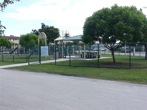 apt-3-2185 Nw 16th Ter, Miami, FL, 33125-2212 | Card Image