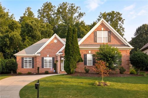 1007 Muirfield Ave, Clemmons, NC, 27012-8991 | Card Image