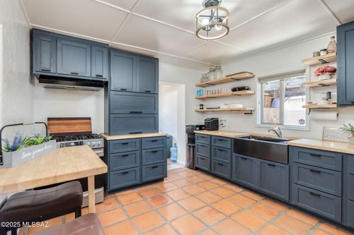 238 E Rodeo Dr, Tucson, AZ, 85714-2837 | Card Image