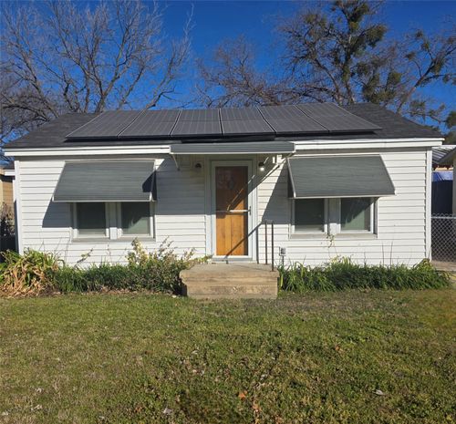 3925 E 4th Street, Fort Worth, TX, 76111 | Card Image