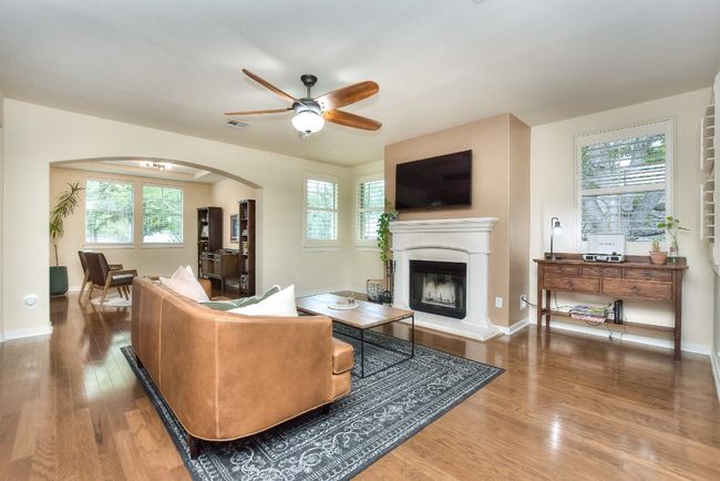 110 Chestnut Ct, House other with 4 bedrooms, 4 bathrooms and 4 parking in Georgetown TX | Image 13